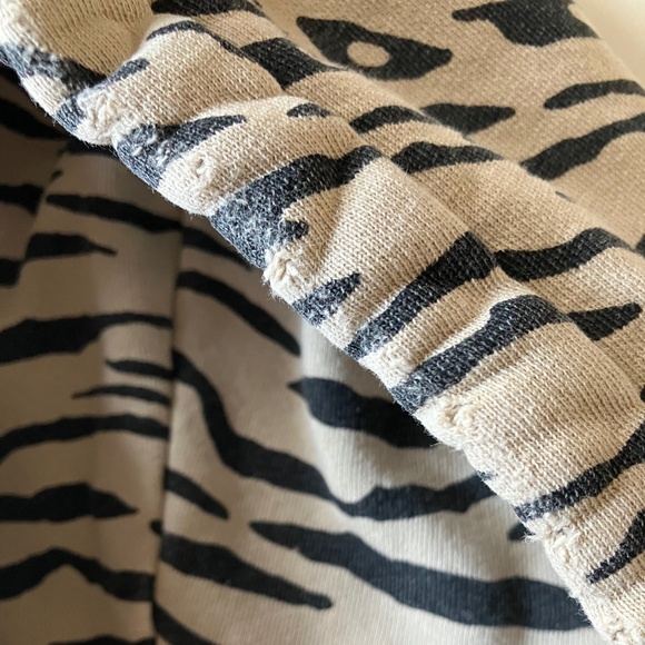 Nili Lotan Distressed Tiger Print Zip-Up Hoodie L XL - Picture 5 of 8